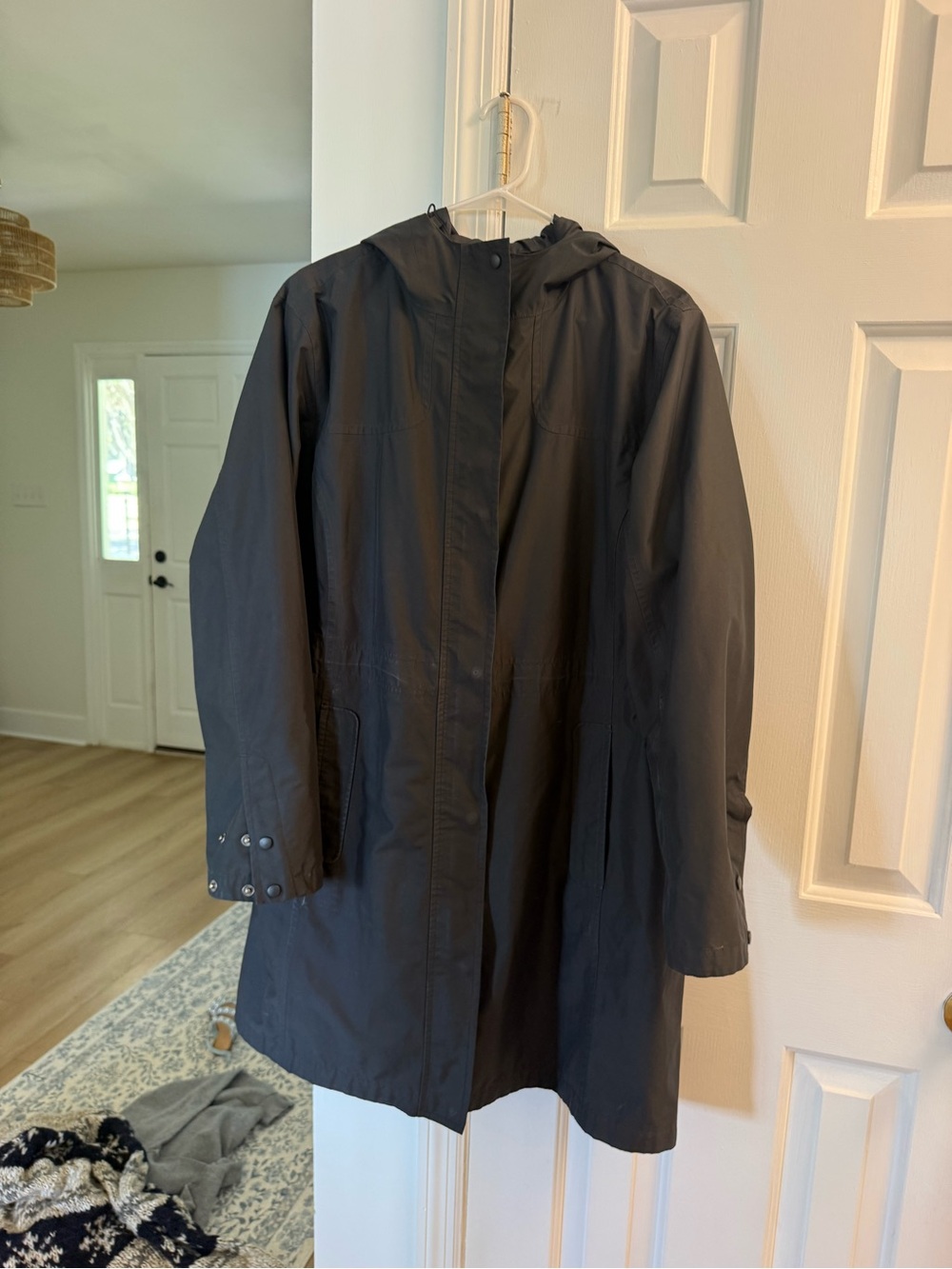 L.L. Bean Women's Hooded Raincoat - Black